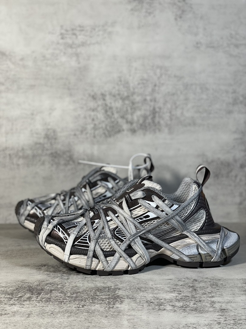 Balenciaga 3XL Extreme Lace - Image 38