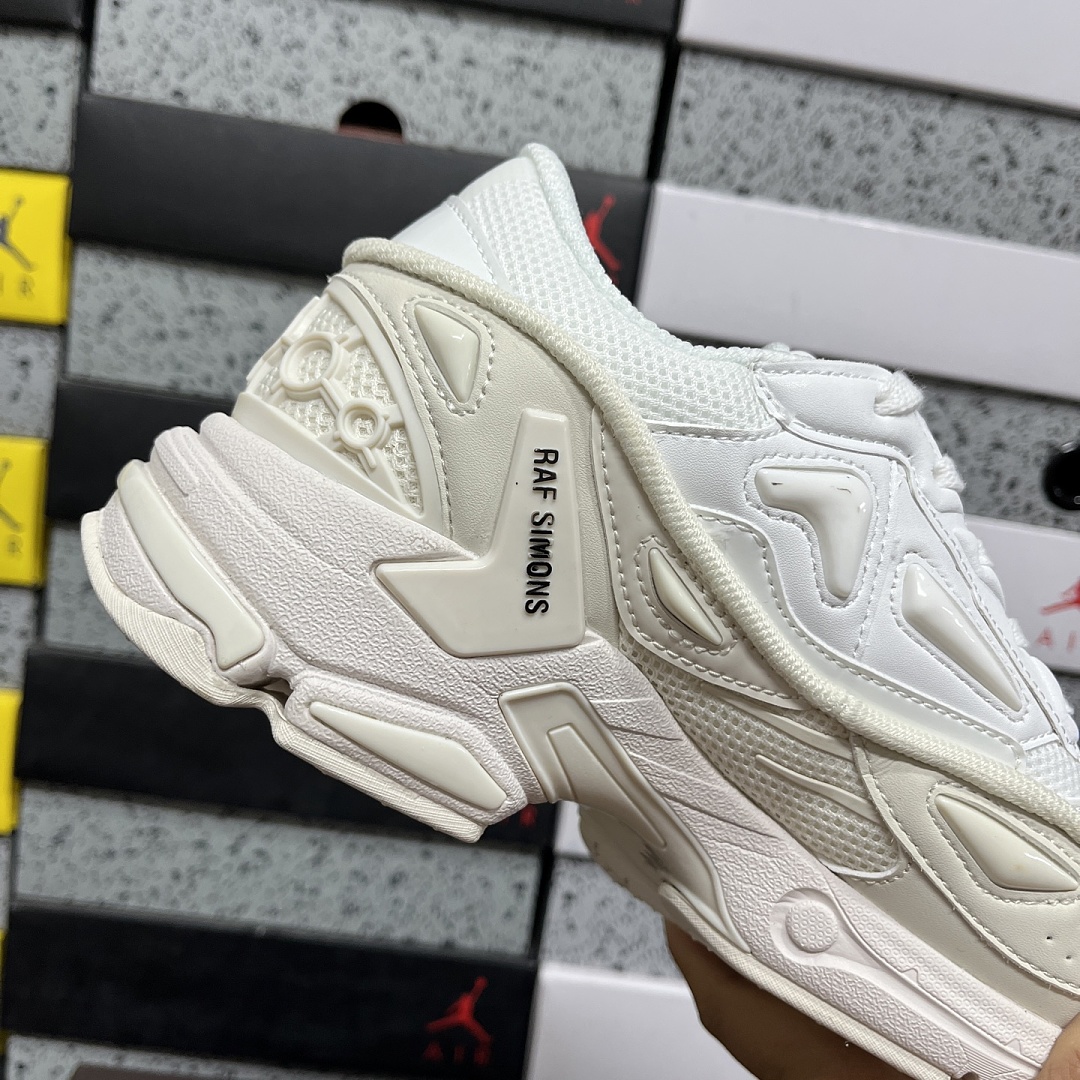 On Running Raf Simons Pharaxus - Image 7