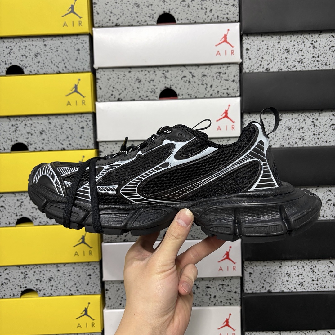 Balenciaga BLCG 3XL - Image 7