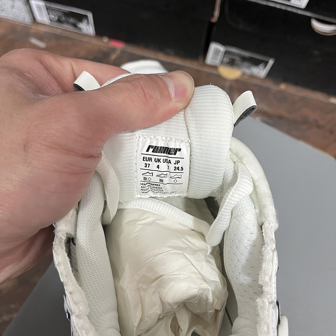 Balenciaga BLCG Runner 7.0 B1 9000 - Image 9