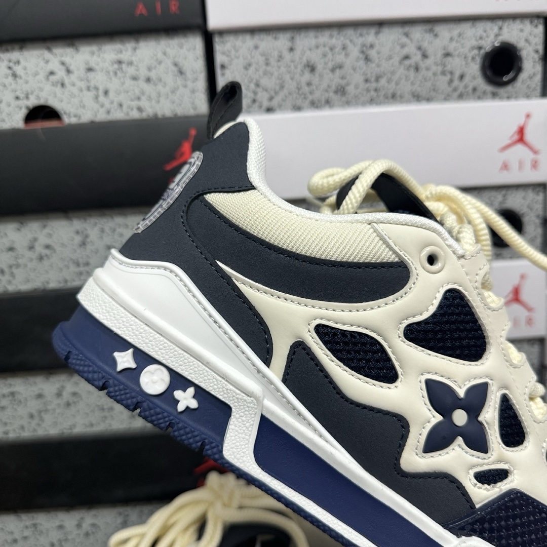 Louis Vuitton Skate Sneaker V3-8 - Image 3
