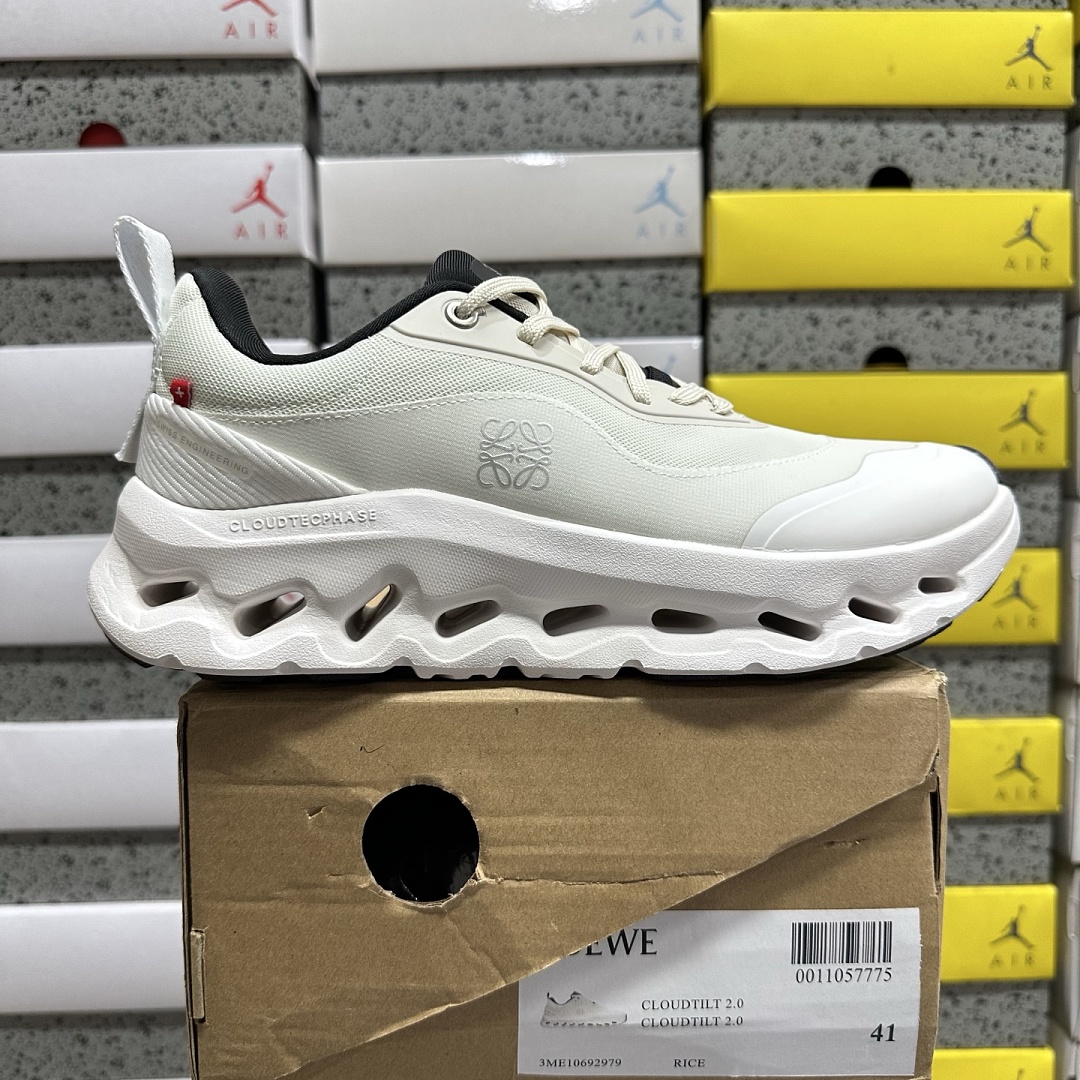 On Running Running Cloudtilt 2 LOEWE Sand White 3ME10692979
