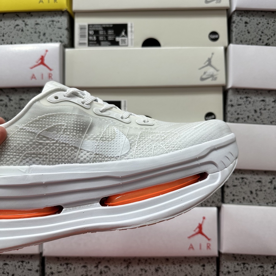 Nike Vomero Premium HQ2050-533 - Image 4