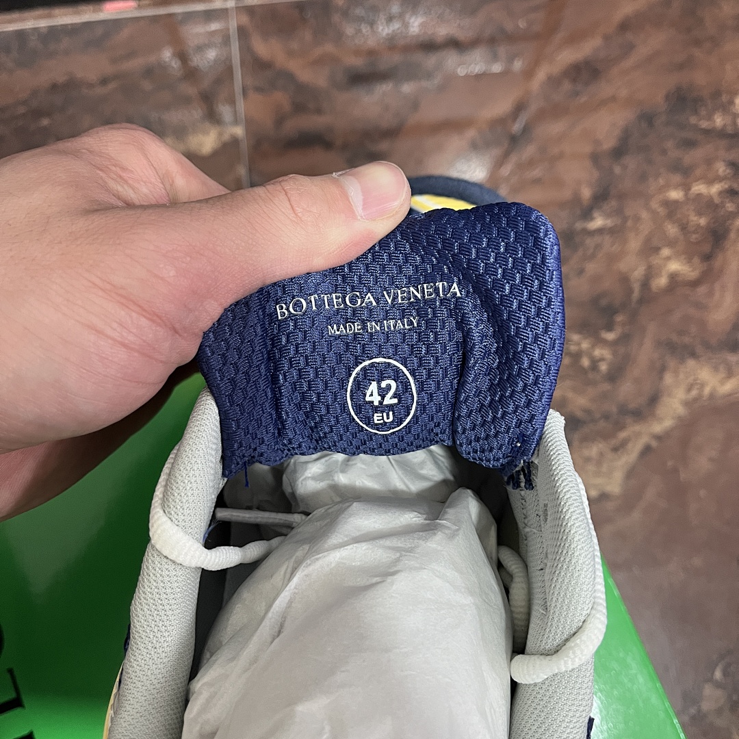 Bottega Veneta BV Orbit Surf Vapor - Image 4