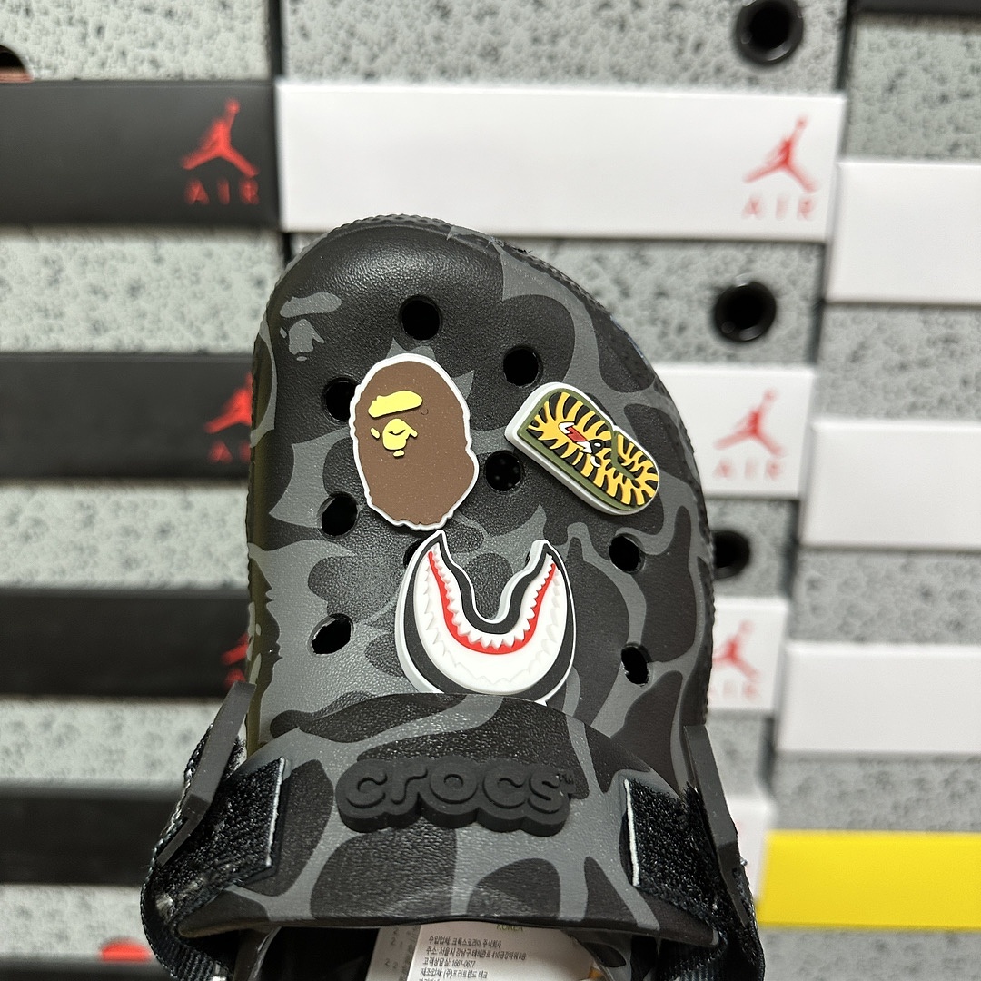 Crocs Classic Clog A Bathing Ape ABC Camo Black Print - Image 4