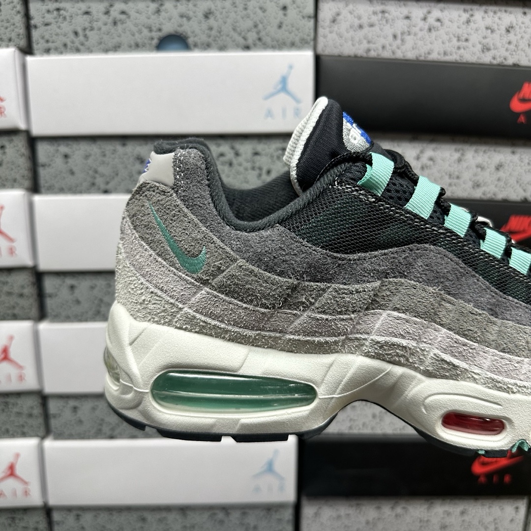 Nike Air Max 95 OG Big Bubble Greedy - Image 4