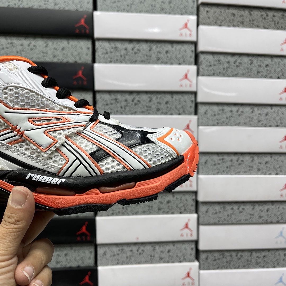Balenciaga BLCG Runner - Image 74