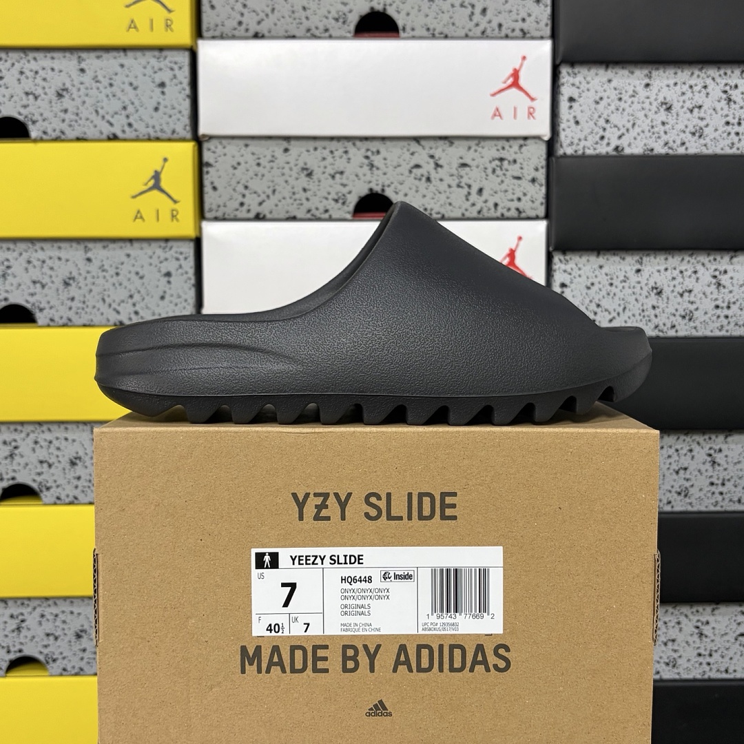 Adidas Yeezy Slide Onyx Slides Black (Matte)