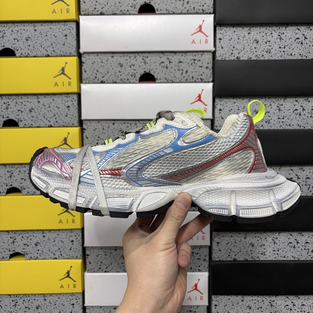 Balenciaga BLCG 3XL - Image 10