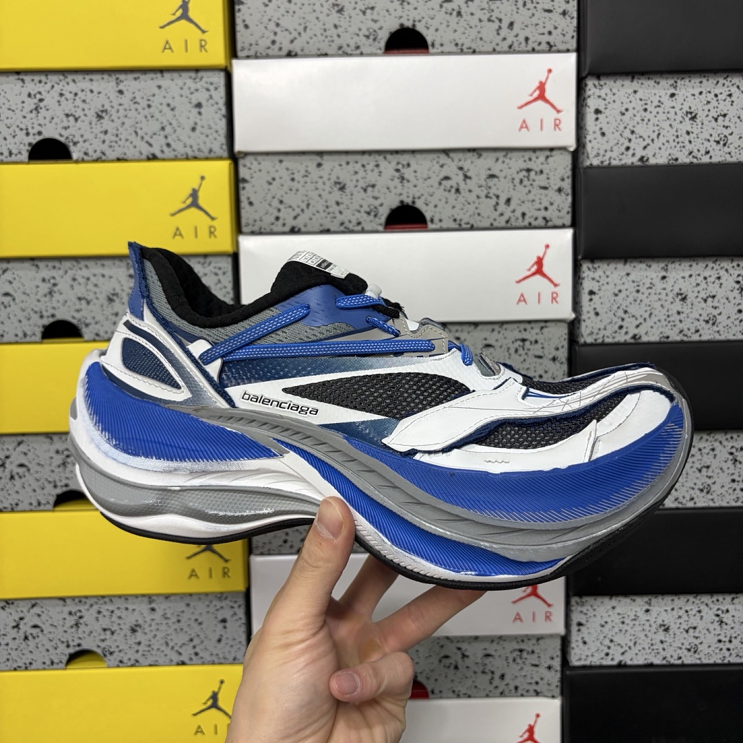 Balenciaga Jet 26 - Image 2