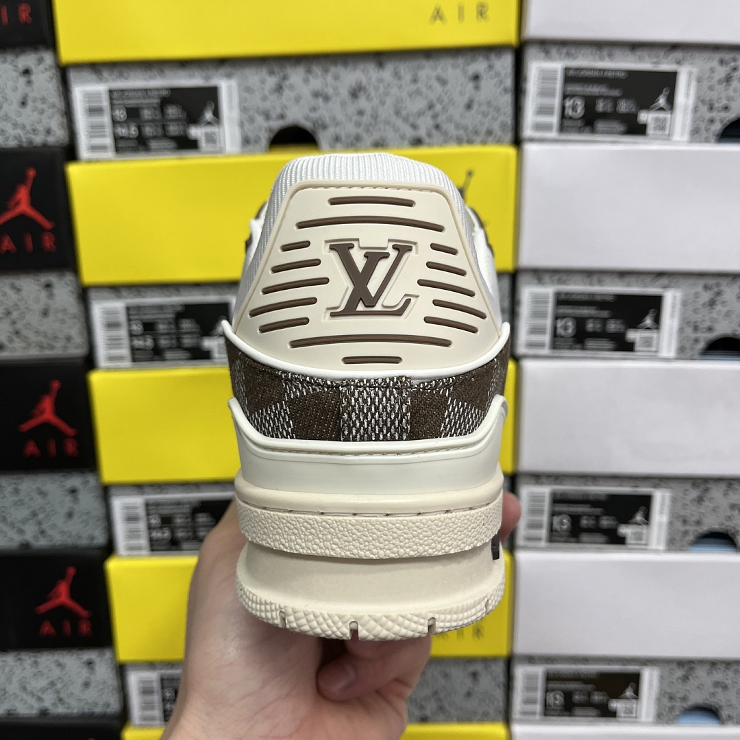 Louis Vuitton Trainer 1-08 - Image 7