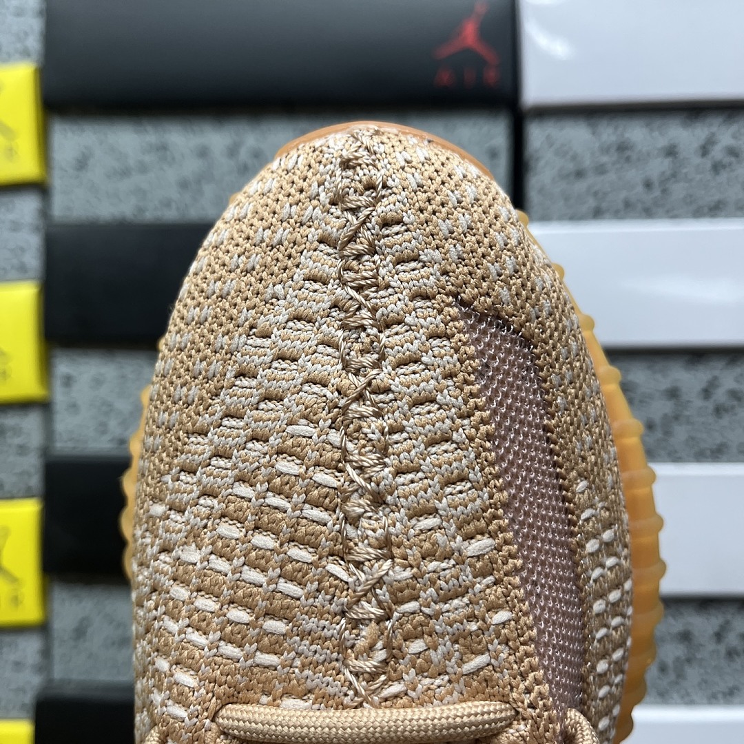 Adidas Yeezy Boost 350 V2 - Image 3
