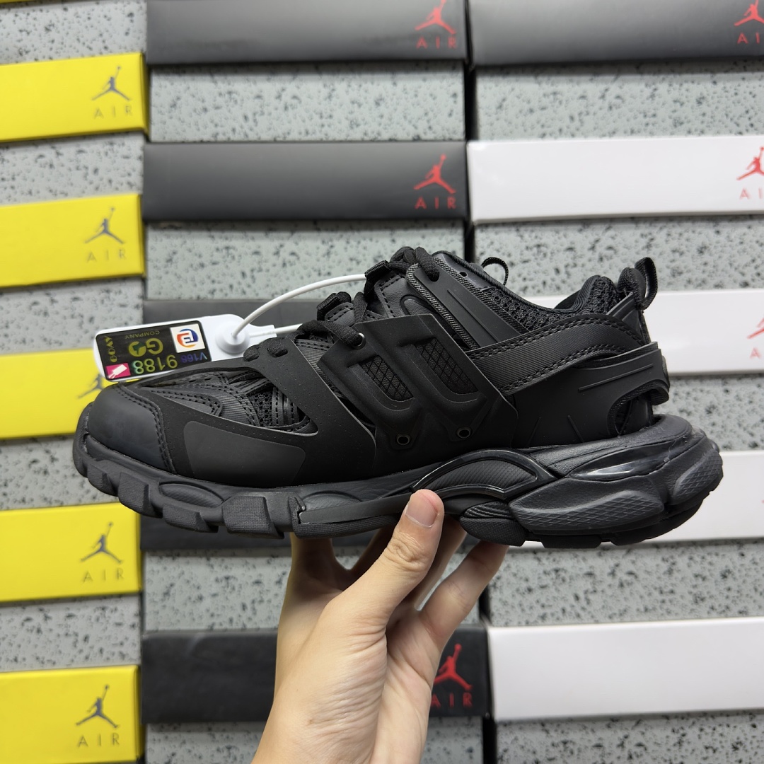 Balenciaga BLCG Track - Image 7
