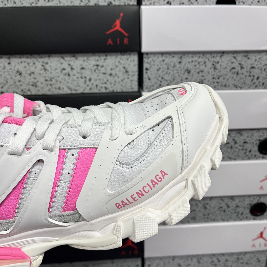 Balenciaga Track - Image 3