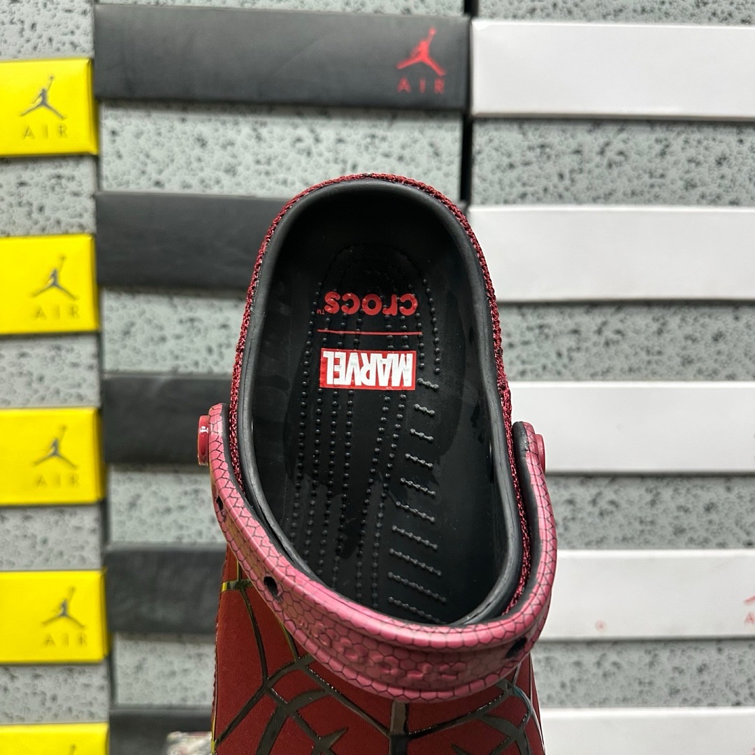 Crocs Red Black - Image 2
