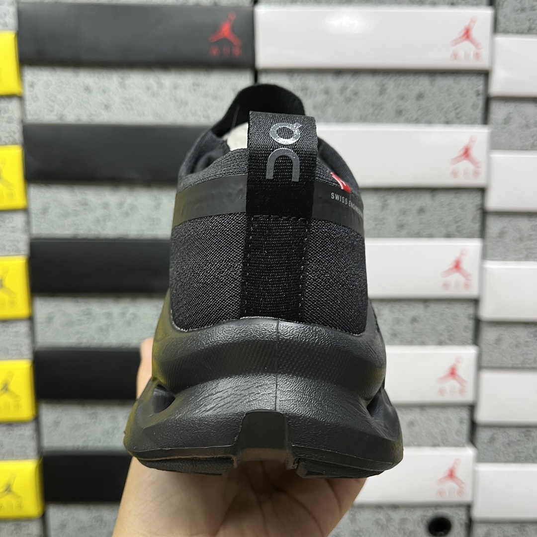 On Running Cloudsoma (Black) - Image 4