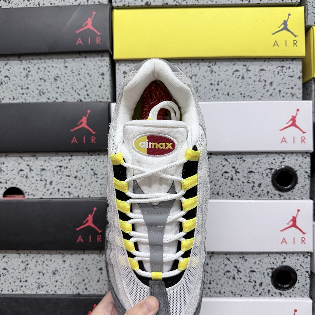 Nike Air Max 95 SP Undefeated Geo Shanghai Opti Yellow IB4523-002 - Image 8