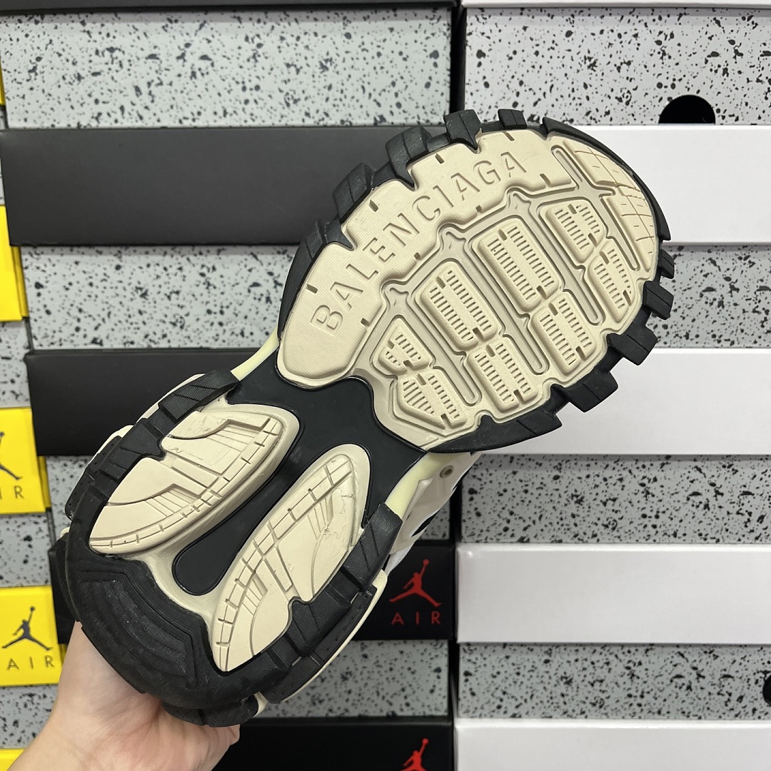 Balenciaga Track - Image 8