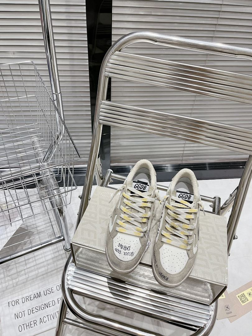 Golden Goose Deluxe Brand 22 - Image 9