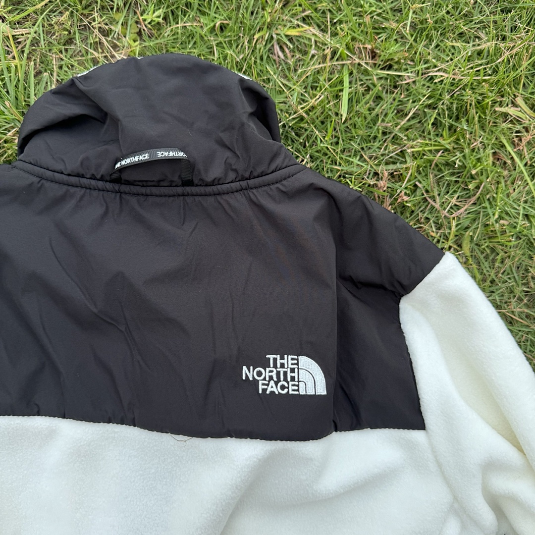 The North Face TNF Fleece Lining - Image 8