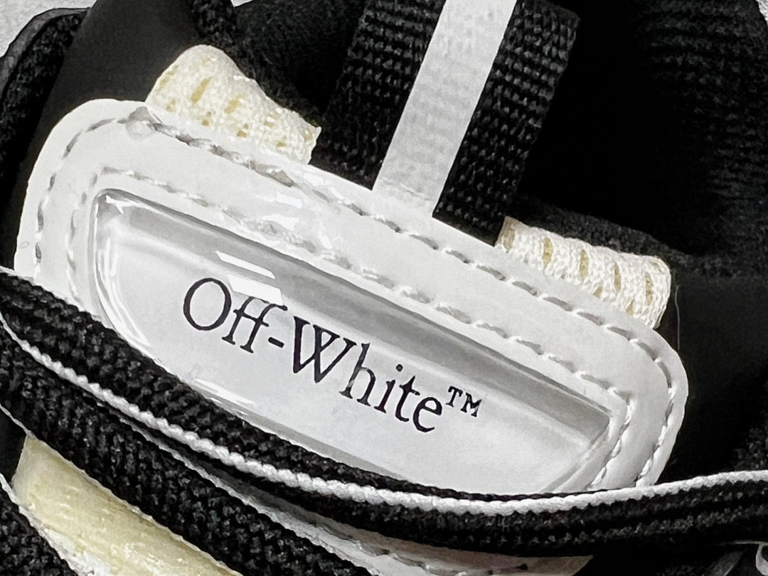 Off-White Be Right Back - Image 27