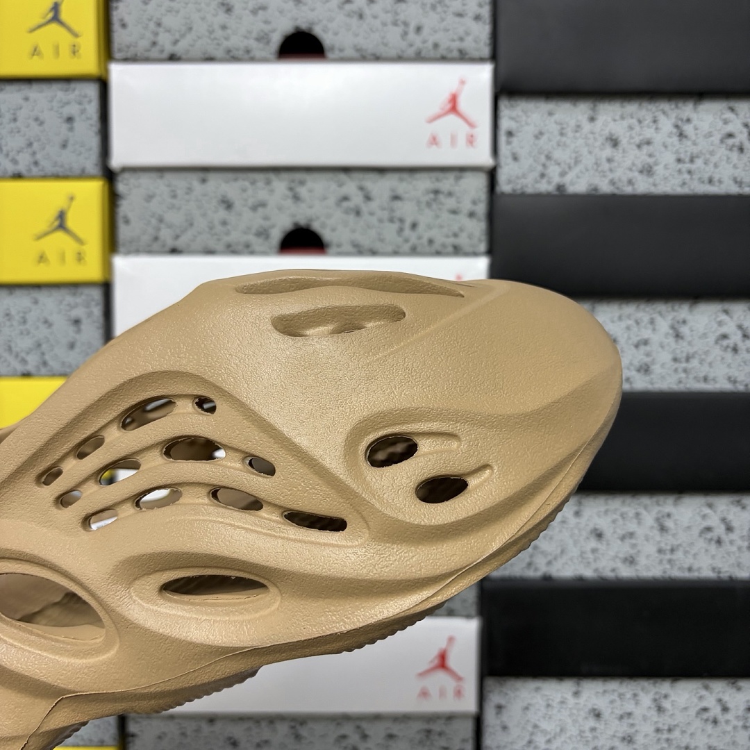 Adidas Yeezy Foam RNNR Ochre Clogs - Image 3