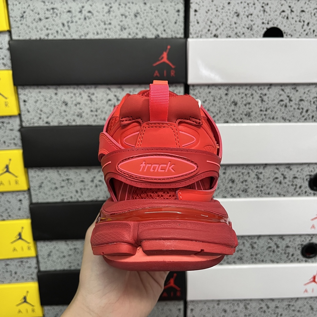 Balenciaga Track - Image 3