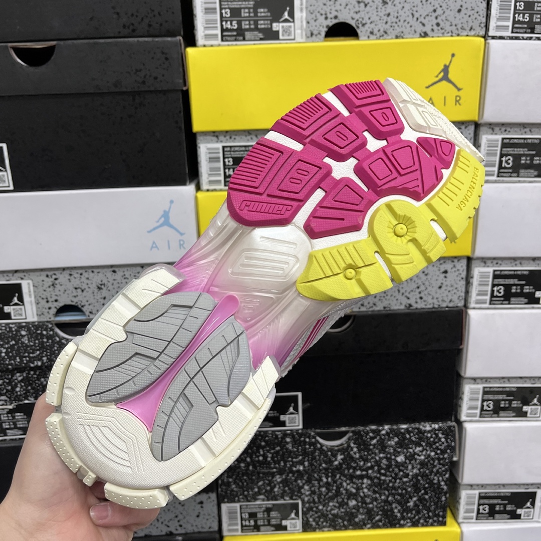 Balenciaga BLCG Runner 7.5 - Image 7