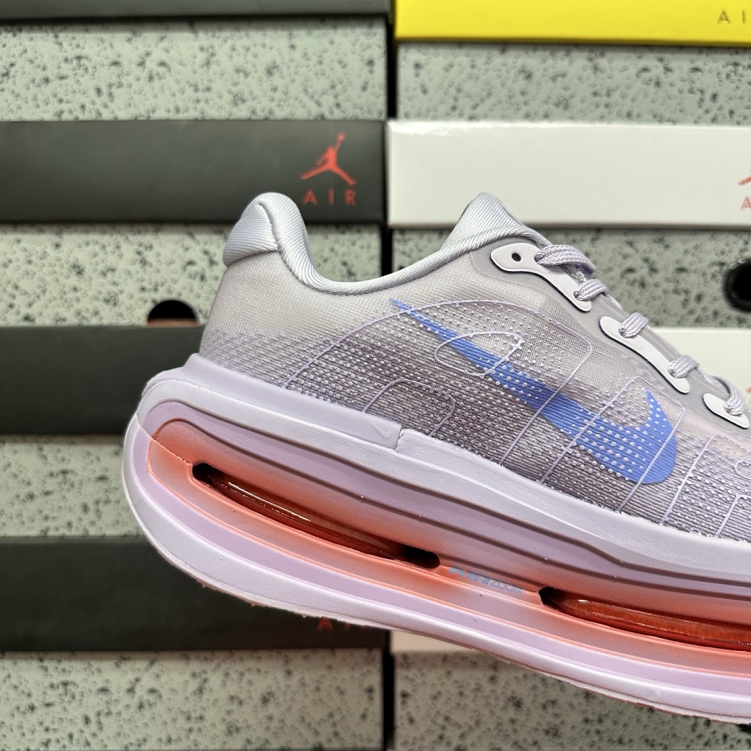 Nike Vomero Premium HM5973-503 - Image 3