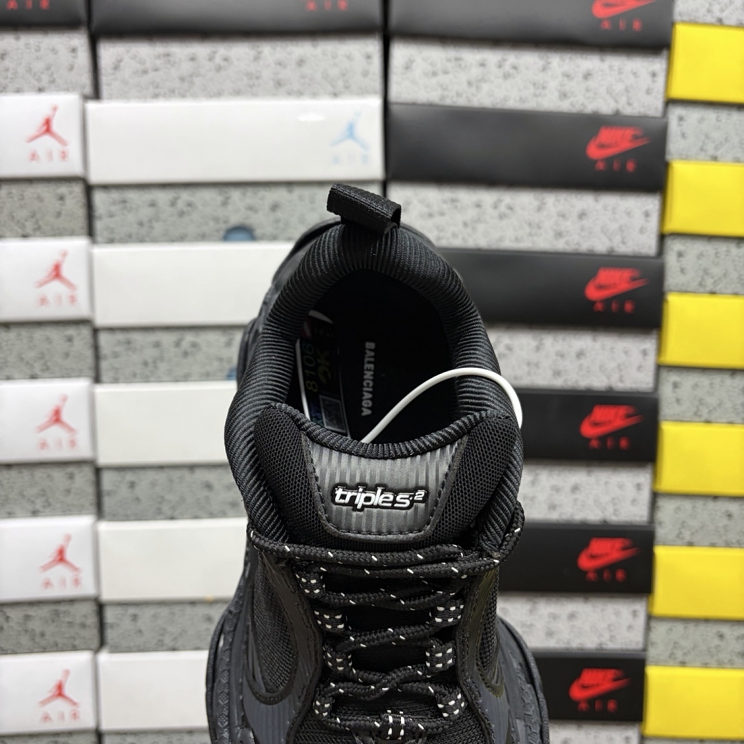 Balenciaga Triple S 2 - Image 7