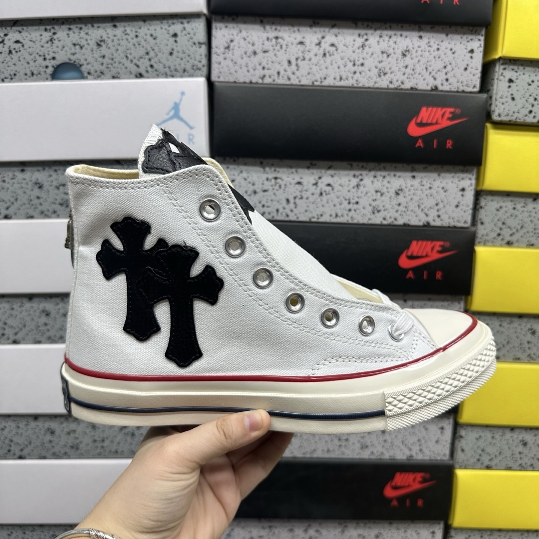 Converse Chuck Taylor All Star 70 Hi - Image 3