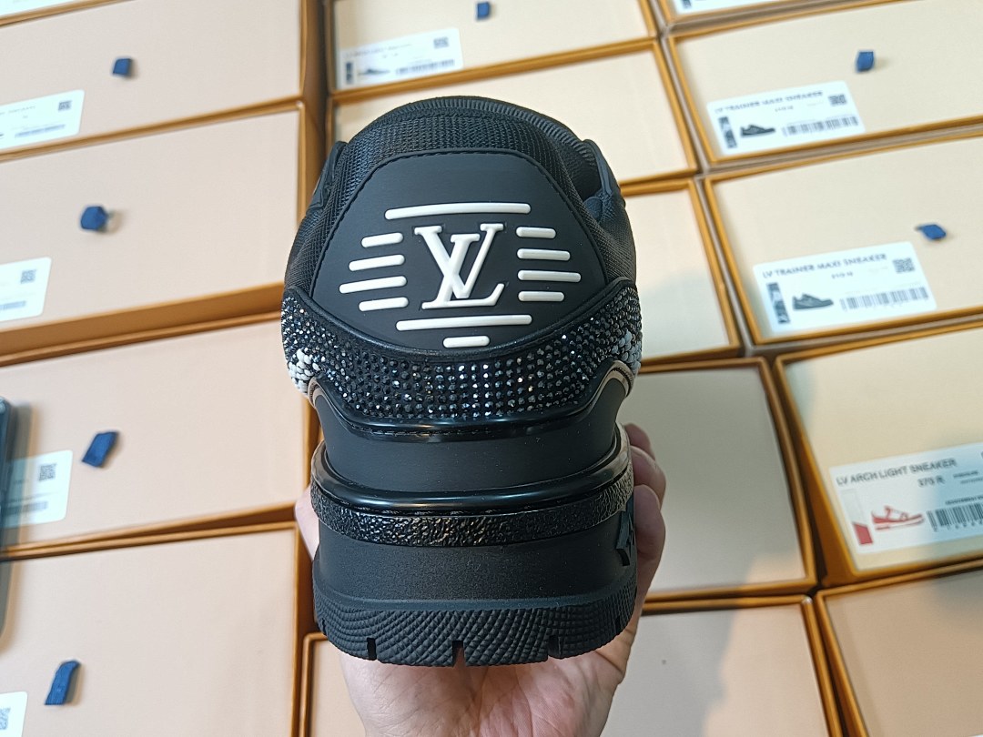Louis Vuitton LV Trainer Maxi - Image 7