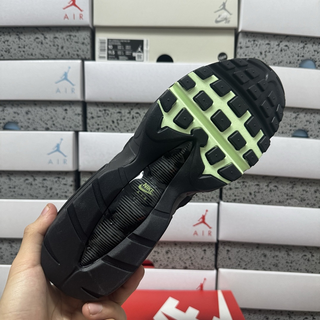 Nike Air Max 95 Vapor (Green) - Image 4