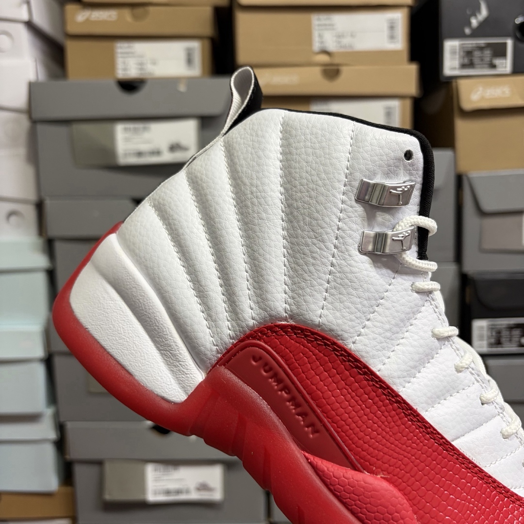Nike Cherry - Image 7