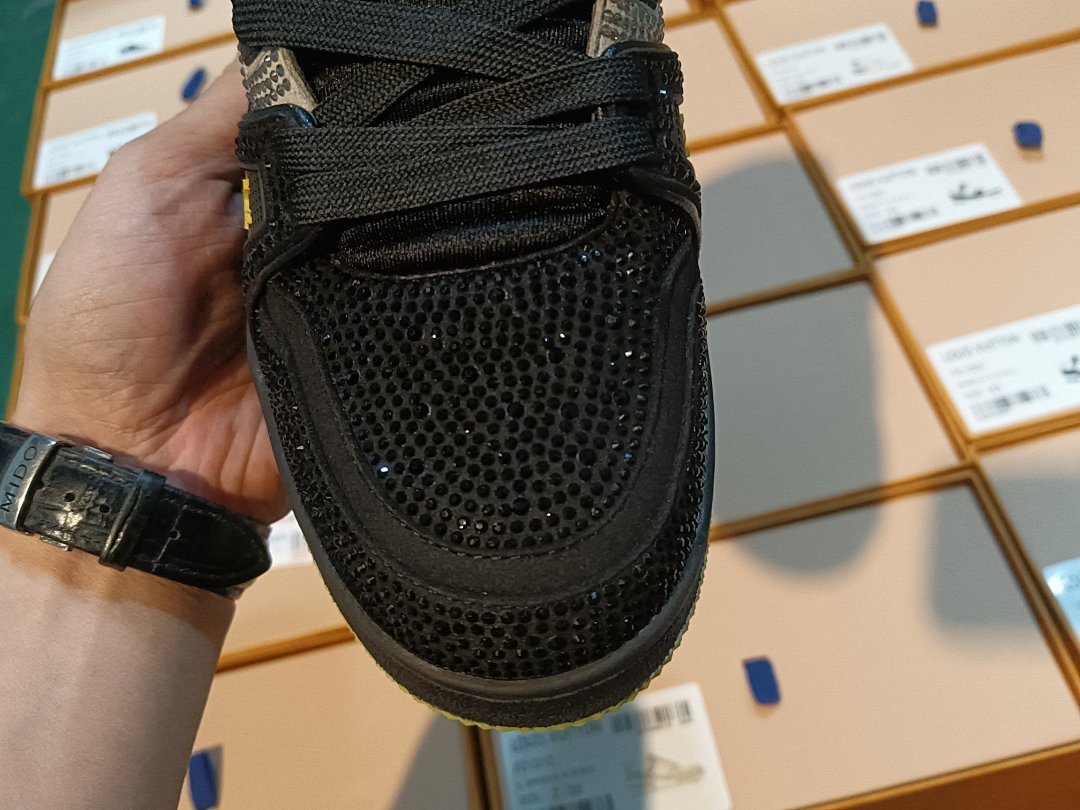 Louis Vuitton LV Trainer - Image 5
