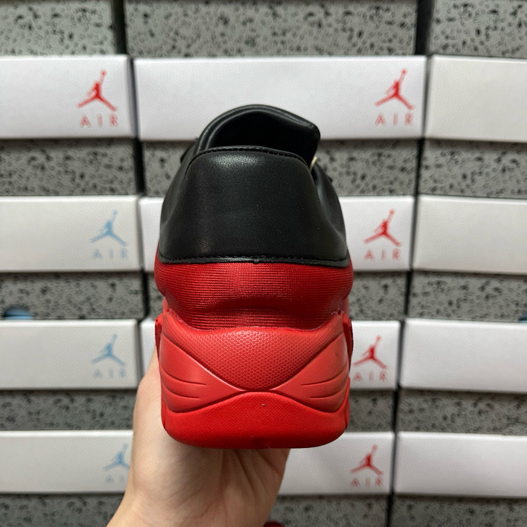 On Running Raf Simons Antei Low Top - Image 2