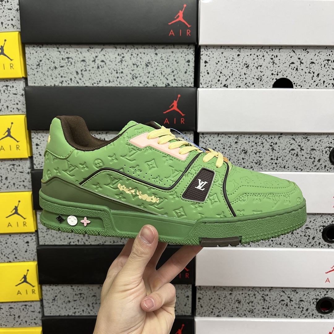 Louis Vuitton Trainer - Image 4