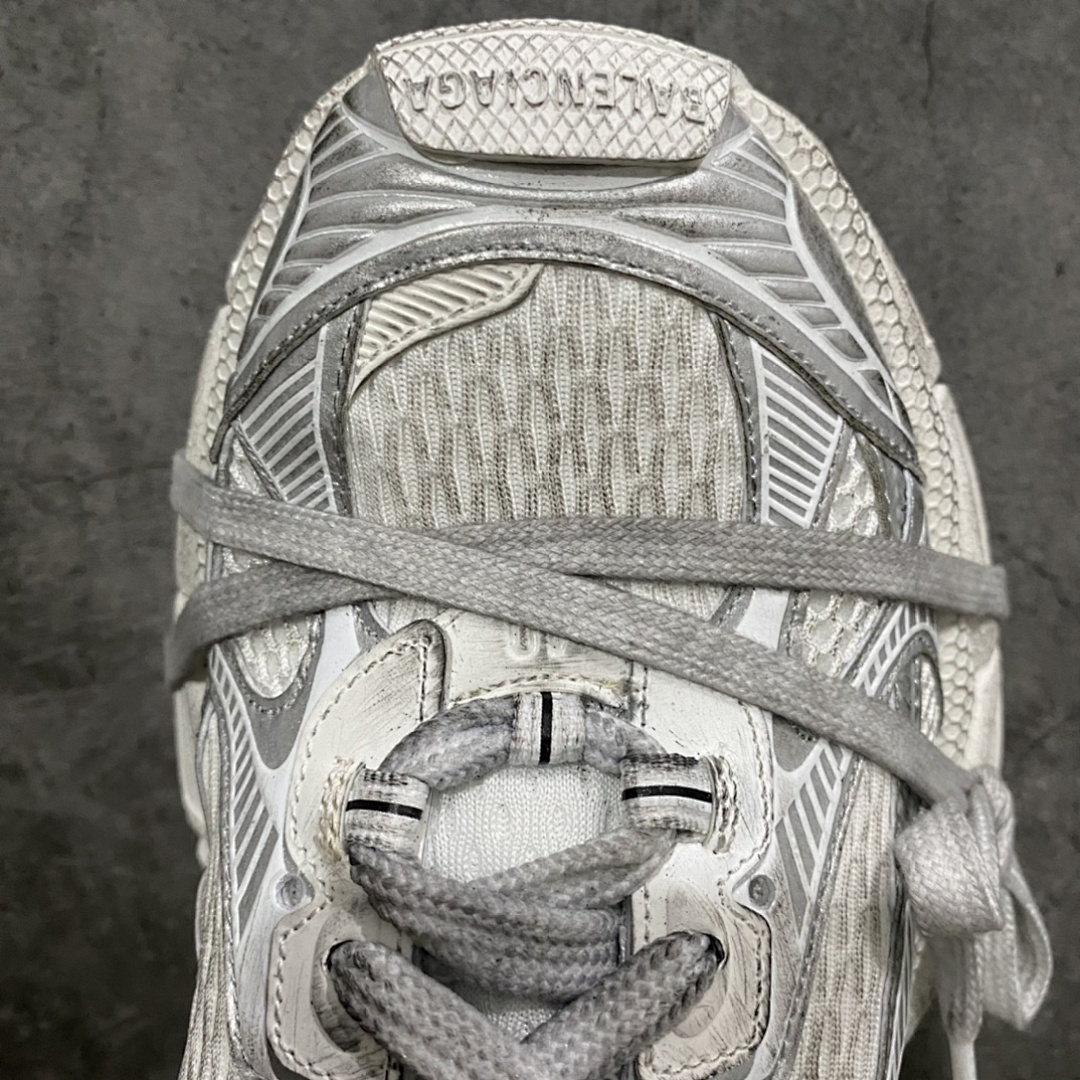 Balenciaga 3XL - Image 13