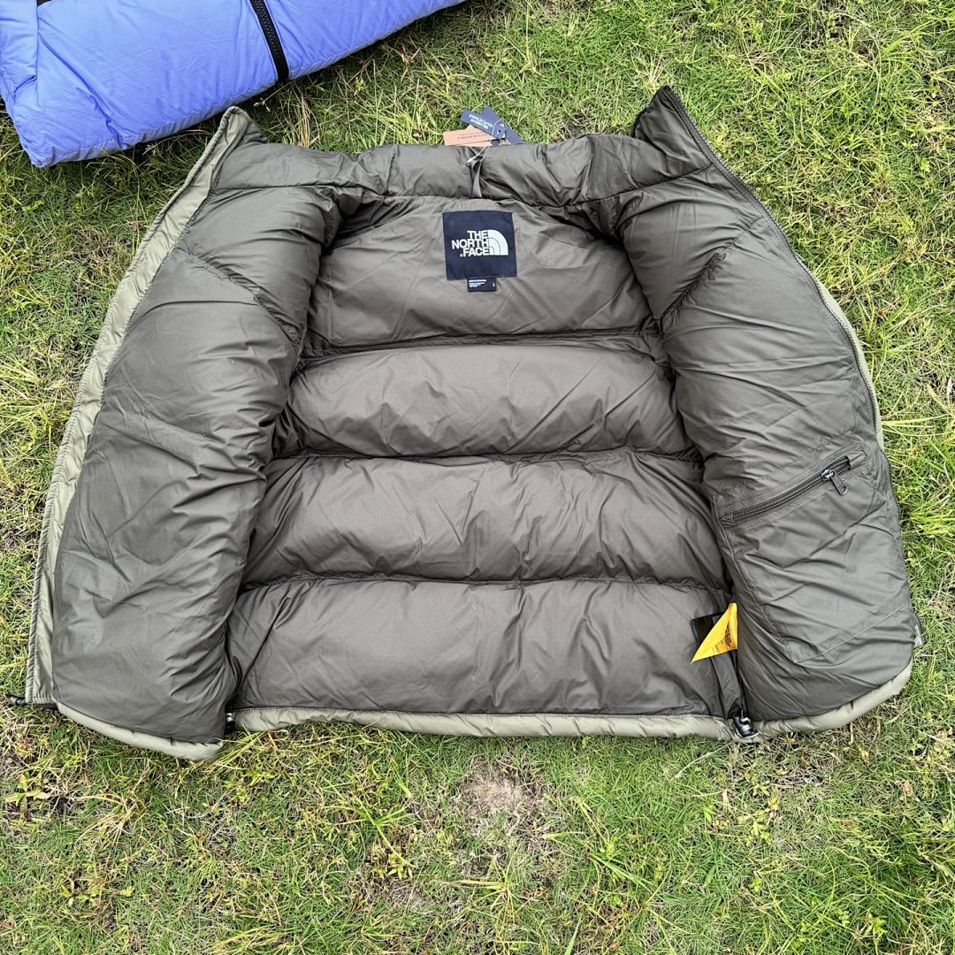 The North Face TNF 1996 Retro Nuptse 700 Fill Packable Jacket - Image 42