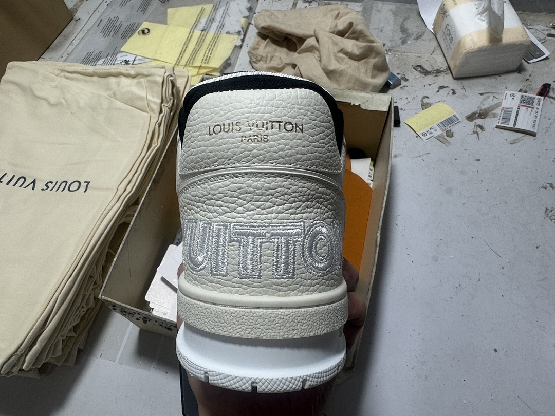 Louis Vuitton LV SkateBlack Sports Shoes - Image 7