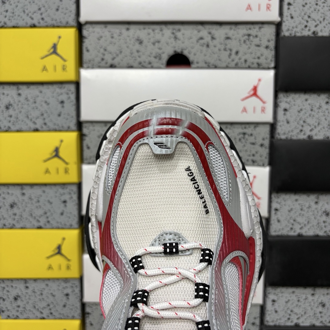 Balenciaga Triple S 2 - Image 4