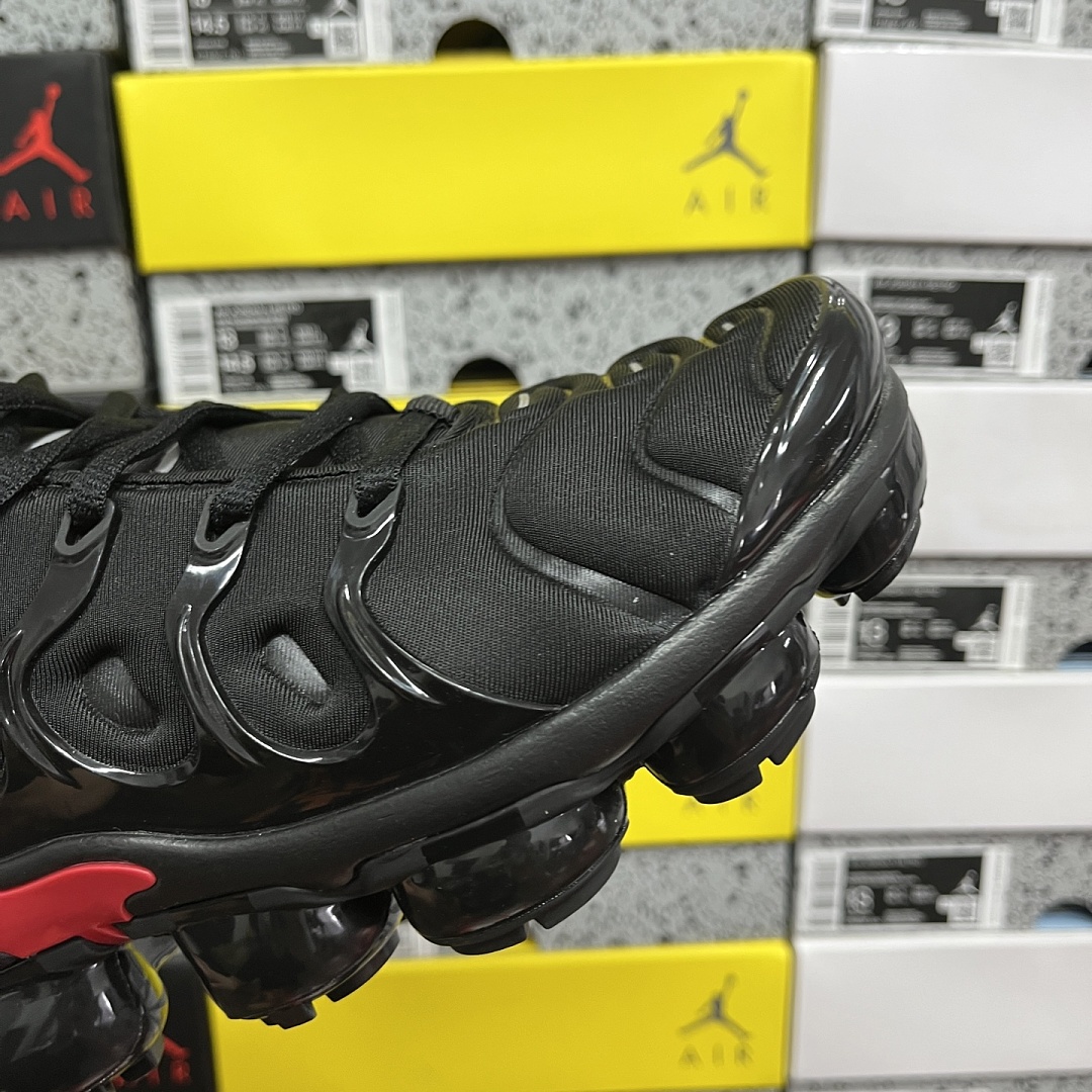 Nike Air VaporMax Plus - Image 8