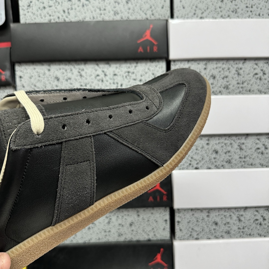 On Running Maison Margiela Replica Black Gum T8013 Yellow (Dark Grey Suede) - Image 8