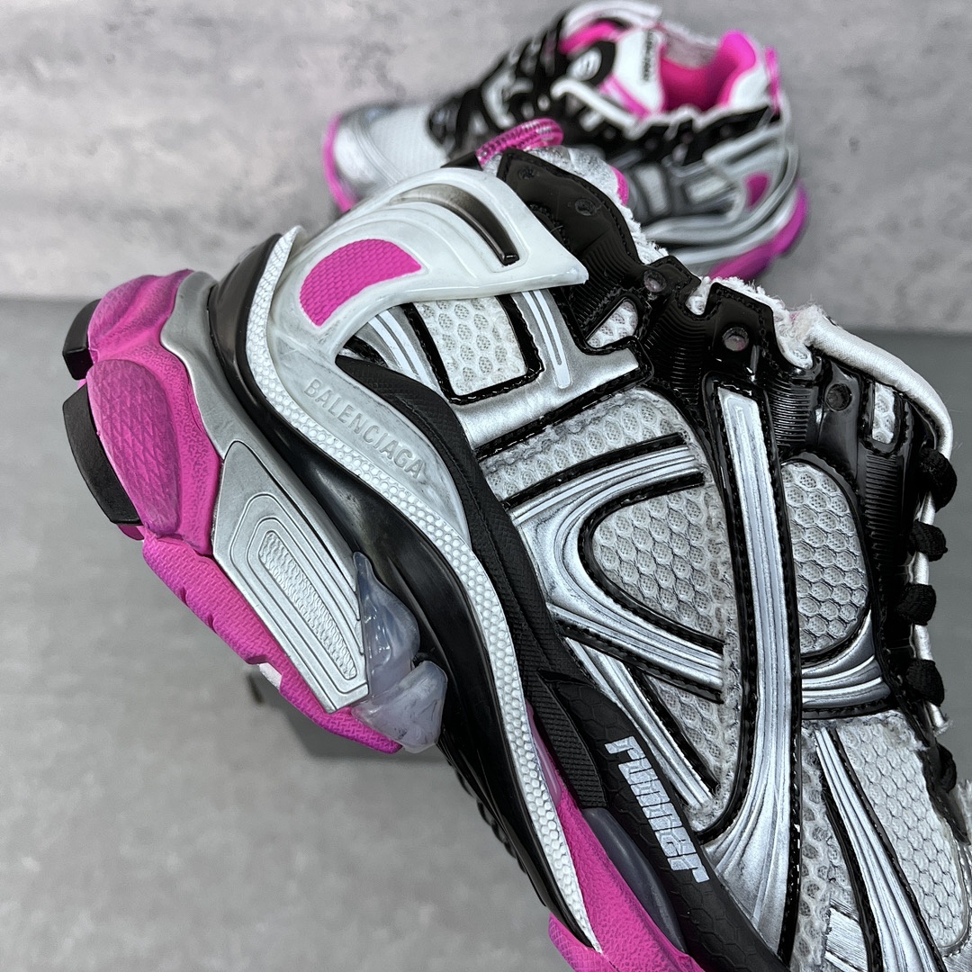 Balenciaga Runner 7.5 - Image 94