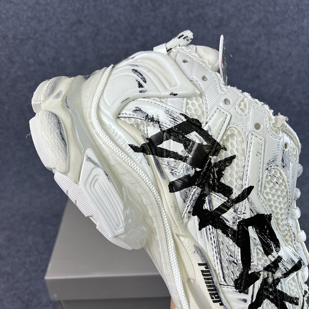 Balenciaga Runner - Image 109