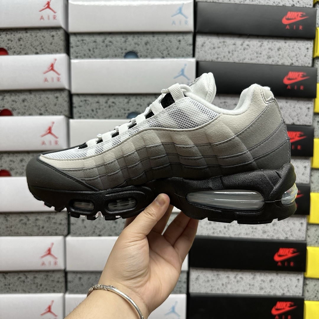 Nike Air Max 95 OG Big Bubble Granite - Image 3