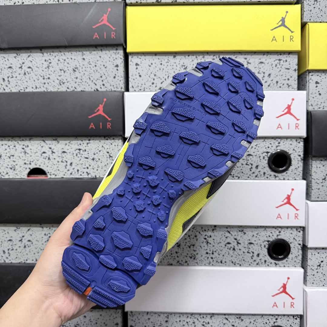 On Running Response Trail 2 Raf Simons - Image 4