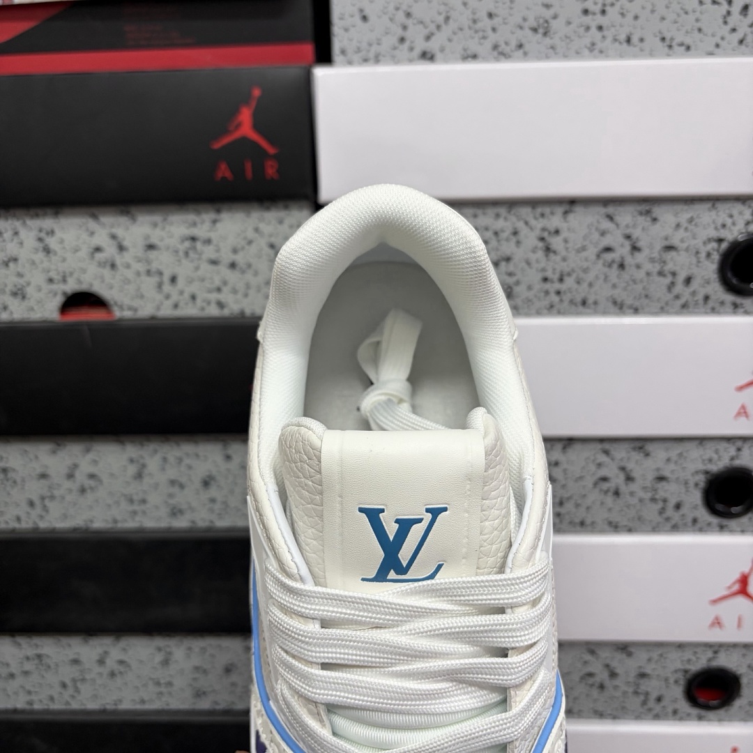 Louis Vuitton Trainer V2-07 - Image 4