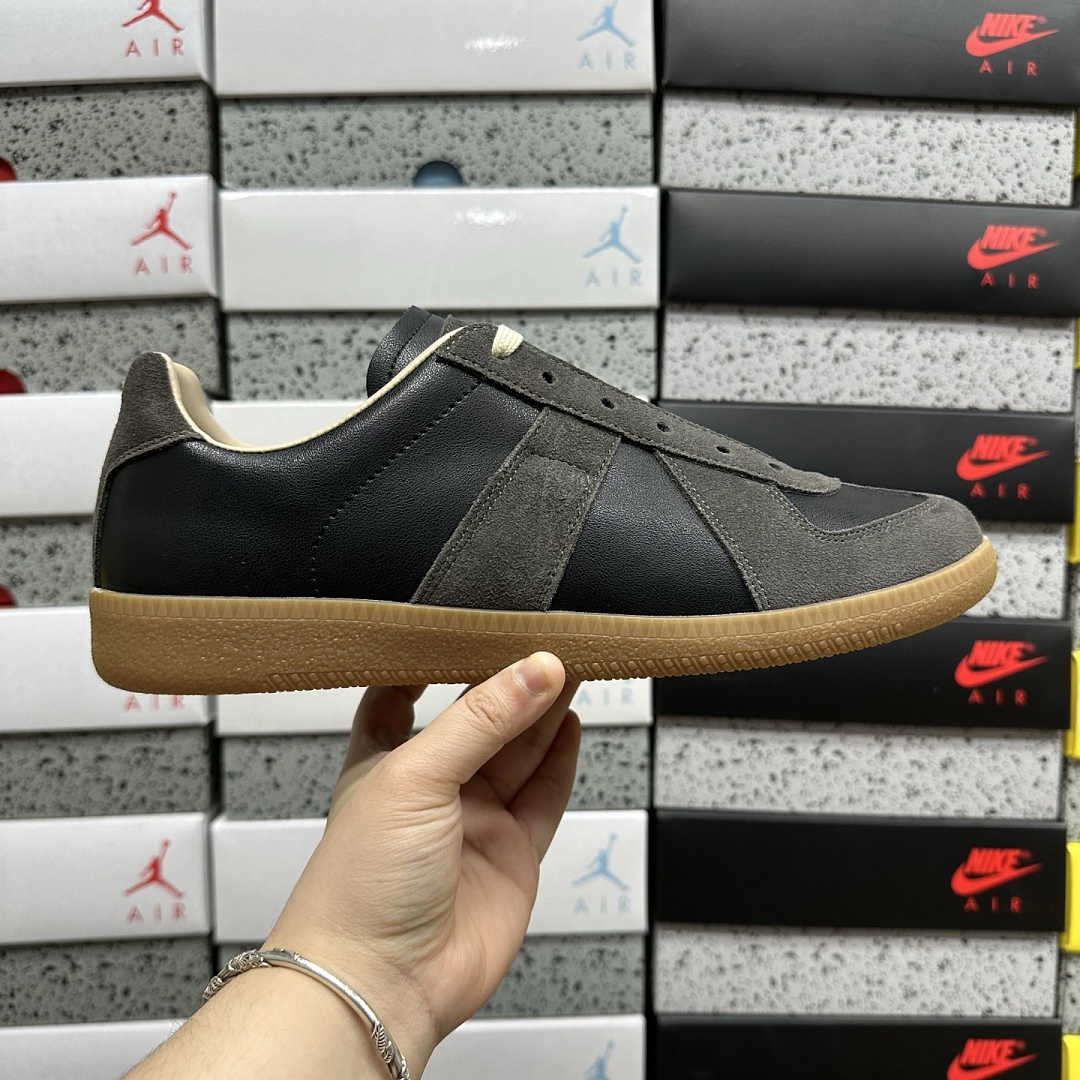 On Running Maison Margiela Replica - Image 2
