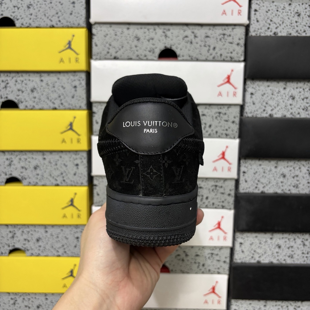 Louis Vuitton By Virgil Abloh Collab Black Velvet - Image 6